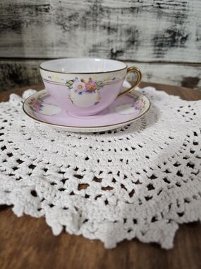 Pink Floral Gold-Trim Teacup and Saucer